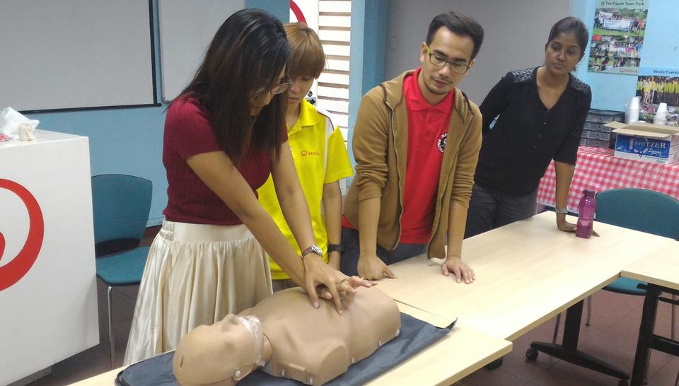 First aid, health and safety, towards zero accidents