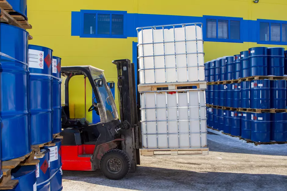 Chemical Waste Solutions for Warehouses